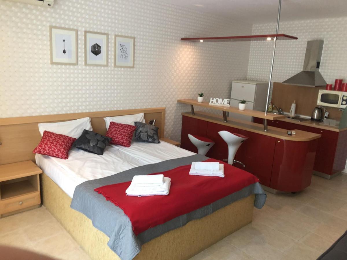 Miramar Palace -Apartament 211S Apartment ซันนีบีช ภายนอก รูปภาพ