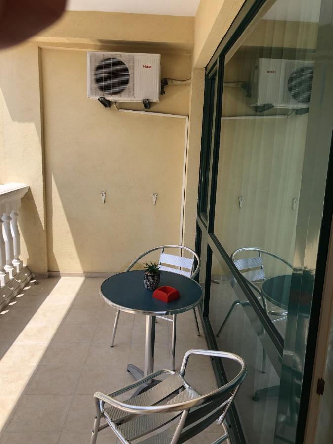 Miramar Palace -Apartament 211S Apartment ซันนีบีช ภายนอก รูปภาพ